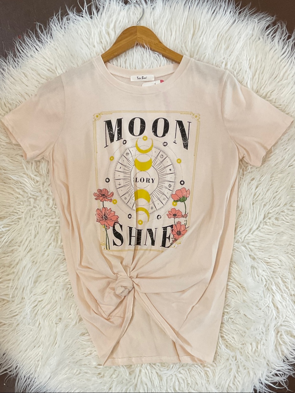 Tres Bien Moon Shine Graphic Tee - Light Pink with Yellow Accents